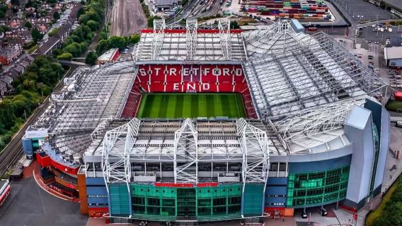 英國曼徹斯特曼聯俱樂部+市政廳+工業博物館+凱瑟克峽谷一日遊