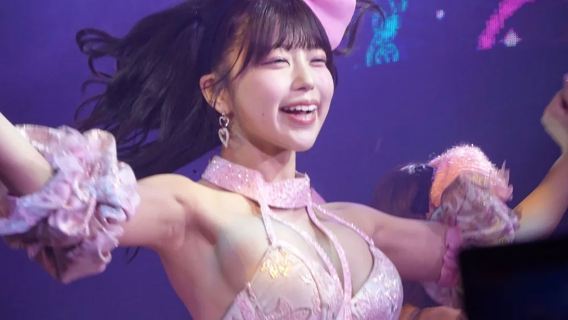 東京六本木の六三天使六山天使バー ダンスパフォーマンス ナイトクラブ