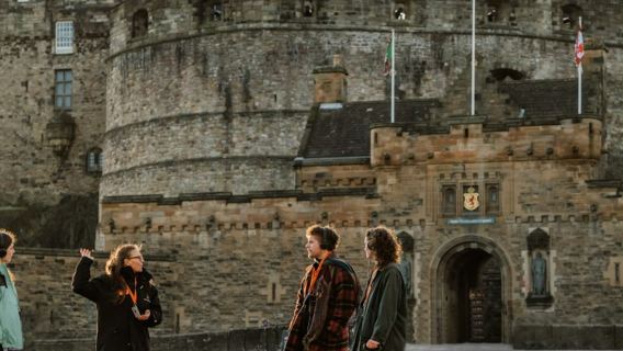 Edinburgh Castle & Royal Mile: Skip The Line Ticket + Walking Tour