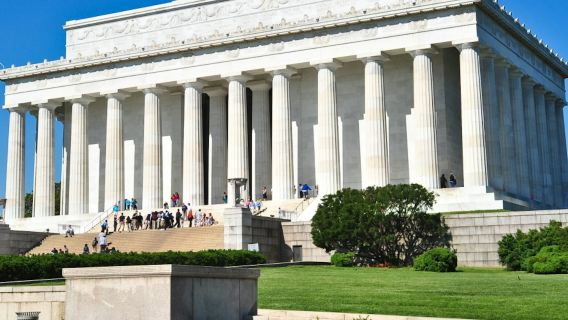Washington: Monuments Self-Guided Tour