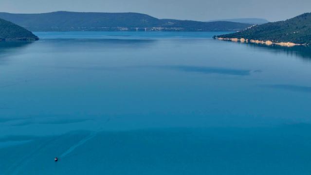 法國馬賽-蔚藍海岸國家公園-土倫一日遊【中文專車-愜意舒適】