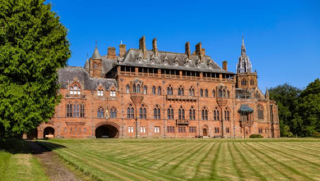 1-day tour to the Isle of Bute and Mount Stuart | Comfortable minibus | Admission ticket included