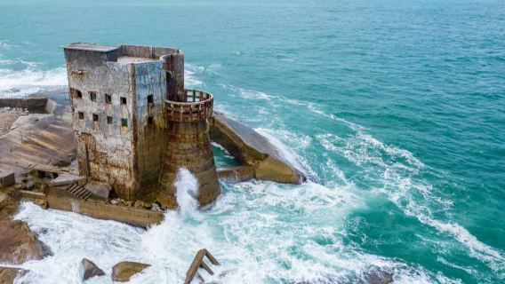 Shanwei private charter 1-day tour [sea highway + glass sea + windmill island shallow bay + sea castle]