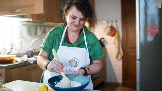 Lucca: Fresh Pasta-Making Class at a Local's Home