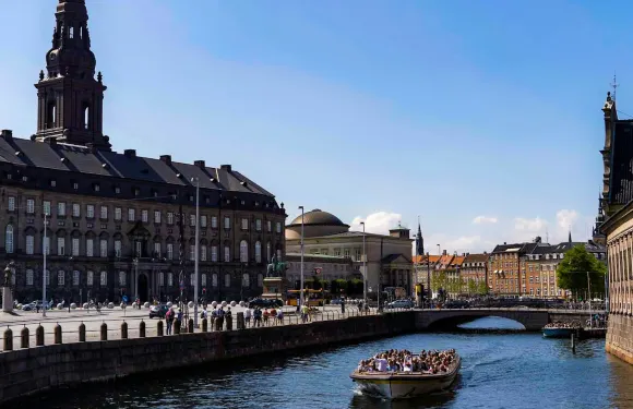 哥本哈根：Stromma 經典運河遊