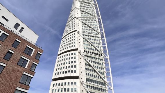 ทัวร์สวีเดน มัลเมอ + ศูนย์กลางหมุน + สะพานโอเรซุนด์ + ฮุส + หลิวถัง 1 วัน บริการภาษาจีนและภาษาอังกฤษ