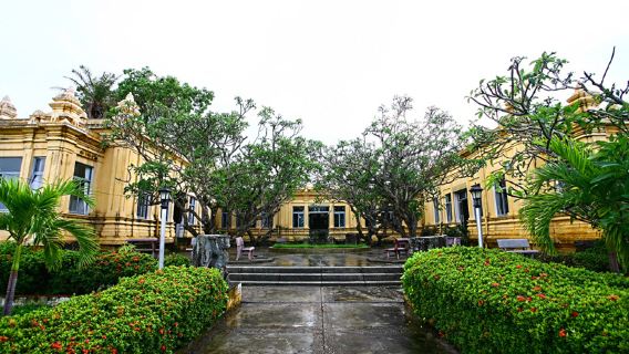 Tur kota Da Nang dan desa Toom Sara