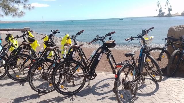 E-Bike Mountain Tour in Natural Park +Option Tapas in a Cave