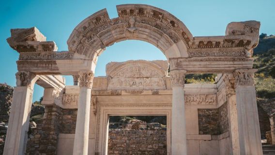Bodrum: Ephesus, House of Virgin Mary, and Temple Tour