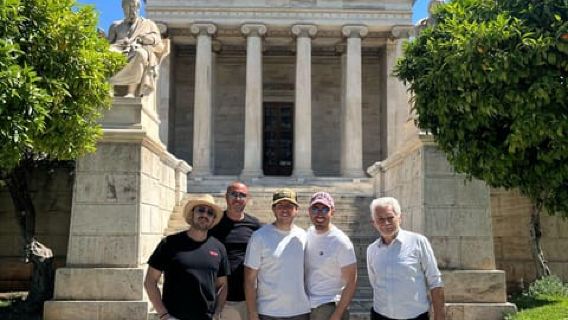 "Một đêm ở Athens: Bữa tối và âm nhạc dưới bầu trời đầy sao"