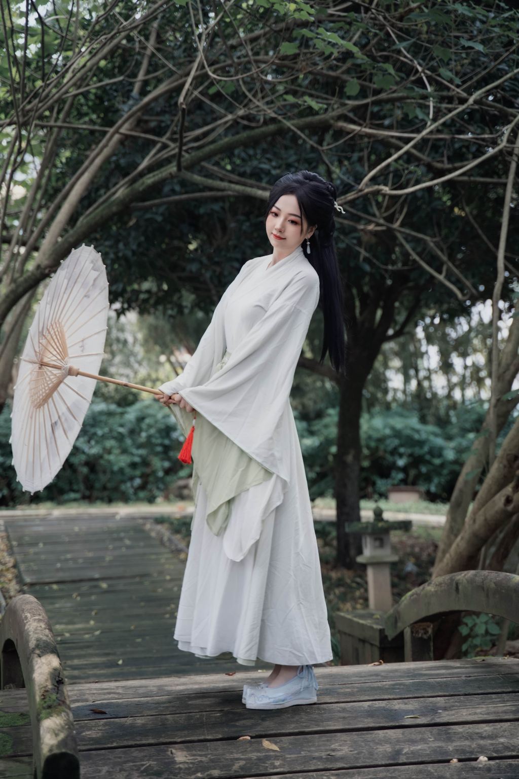 Dazhu Reisefotografie[Wufeng-Berg/Freudenhügel Fotoshooting, Begleitung, Fotografie, Drohnenaufnahmen, mehrsprachiger Übersetzer, Fotograf und lokaler Begleiter]