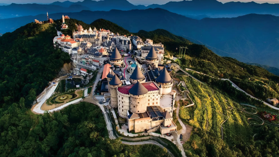 Bà Nà Hills tự khám phá: Vé vào cổng và xe đưa đón riêng (Tùy chọn bữa trưa/ Cáp treo/ Vé Wow Pass)