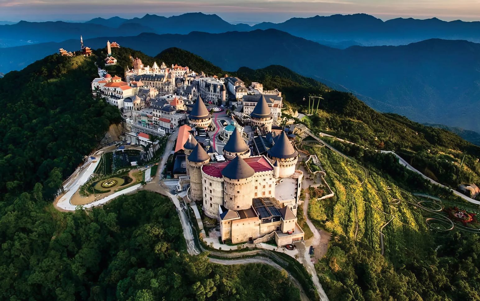 Ba Na Hills Self-Guided: Ticket and Private Transfer (Lunch/ Cable Car/ Wow Pass Option)