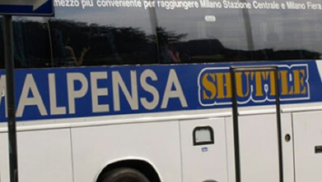 Milano: Trasferimento in navetta per l'aeroporto di Malpensa da Milano Centrale