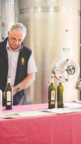 Sydney Hunter Valley Wine Tour in Australia [Three Wineries/Lunch + Cheese Included/Round-Trip from City]