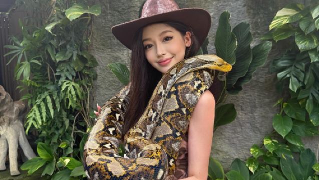 Bali Hidden Canyon Mini Zoo + Black Sand Beach 1-day tour with private car