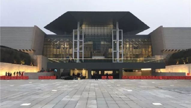 Enjoy a premium tour | Multilingual professional guided tour of Hunan Provincial Museum