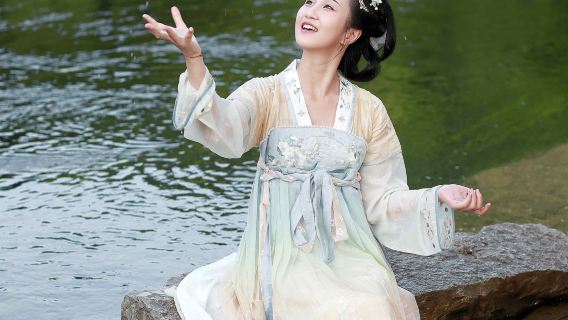 Mengzhou trip moments[Photography and videography services including family-friendly, individual and couple photos, short videos, promotional videos, portraits, wedding photos with all raw images provided]