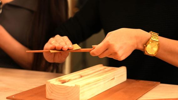 東京：渋谷で自分だけの箸を作ろう