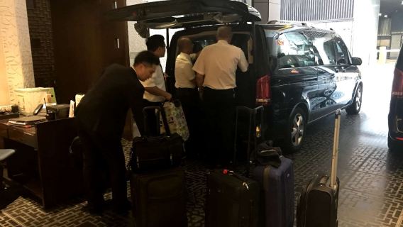 Universal Beijing Resort · noleggio con conducente esclusivo privato · Mercedes-Benz Classe E, Classe V, Classe S · Pickup