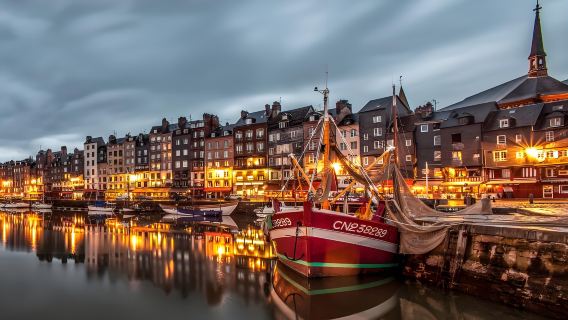 巴黎接送:法國諾曼第象鼻山+翁佛勒爾小鎮一日遊(漁港小鎮)