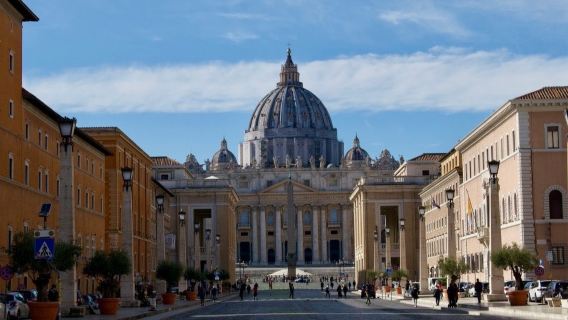 St. Peter's Basilica: Guided Tour + Dome & Vatican Grottoes Access