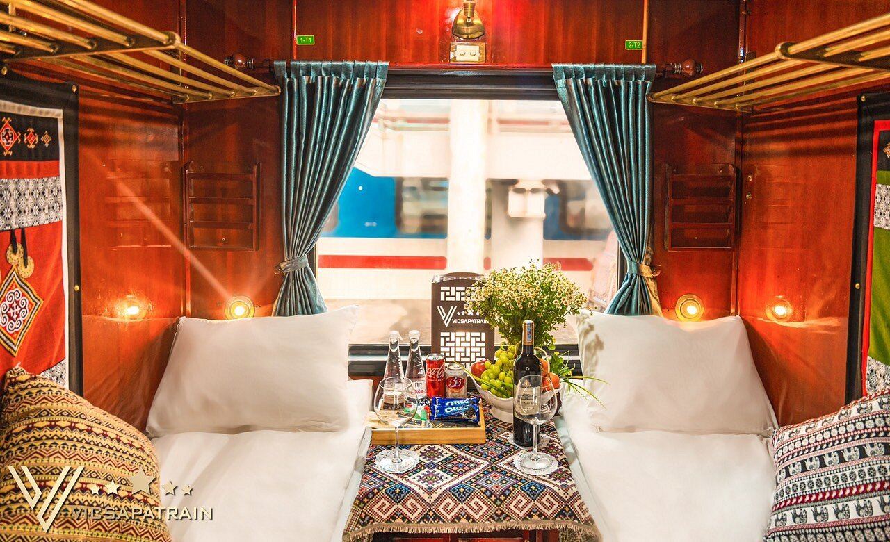 Vic Sapa Train - Standard train Hanoi - Sapa (comfortable, elegant, private...)
