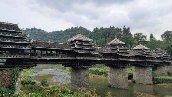 Guilin: excursión de 1 día en grupo privado a las terrazas de arroz de Longji y la aldea Dong de Chengyang en Sanjiang