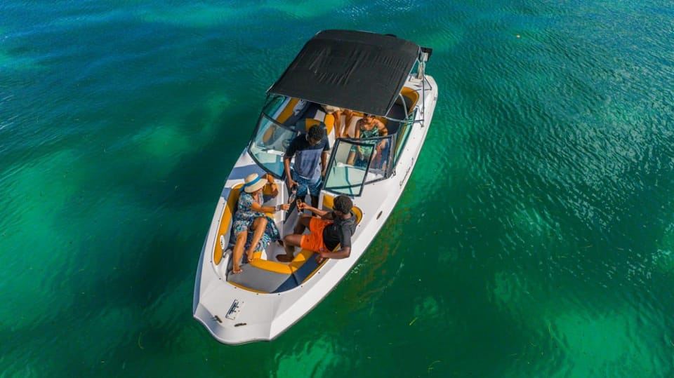 Tropisches Trio-Abenteuer: Coco, Félicité & La Digue.