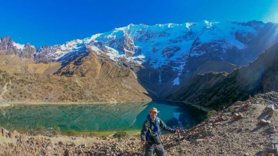 Cusco: Danau Humantay dengan Sarapan dan Makan Siang Prasmanan
