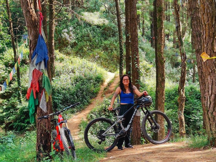 Nagarkot: 3-Day Mountain Bike Tour with Accommodation