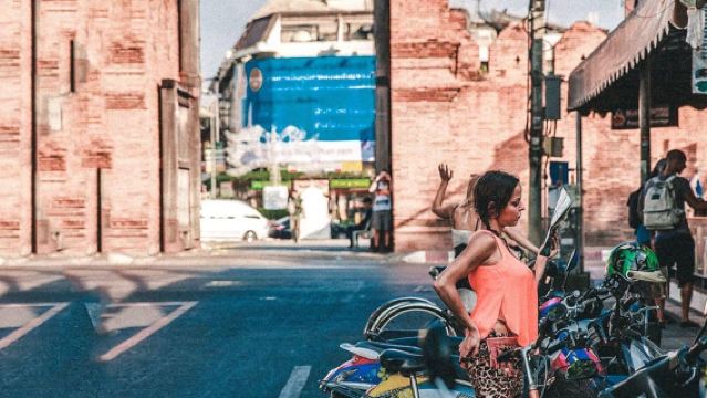 Chiang Mai: White Temple, Blue Temple, and Black House Tour