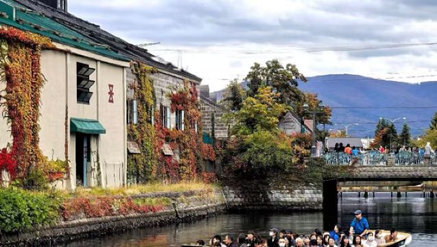 日本北海道小樽堺町通+天狗山+小樽運河【中文包車+札幌往返】