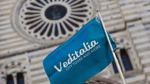 From Milan: Best of Genoa with Private Cruise to Portofino