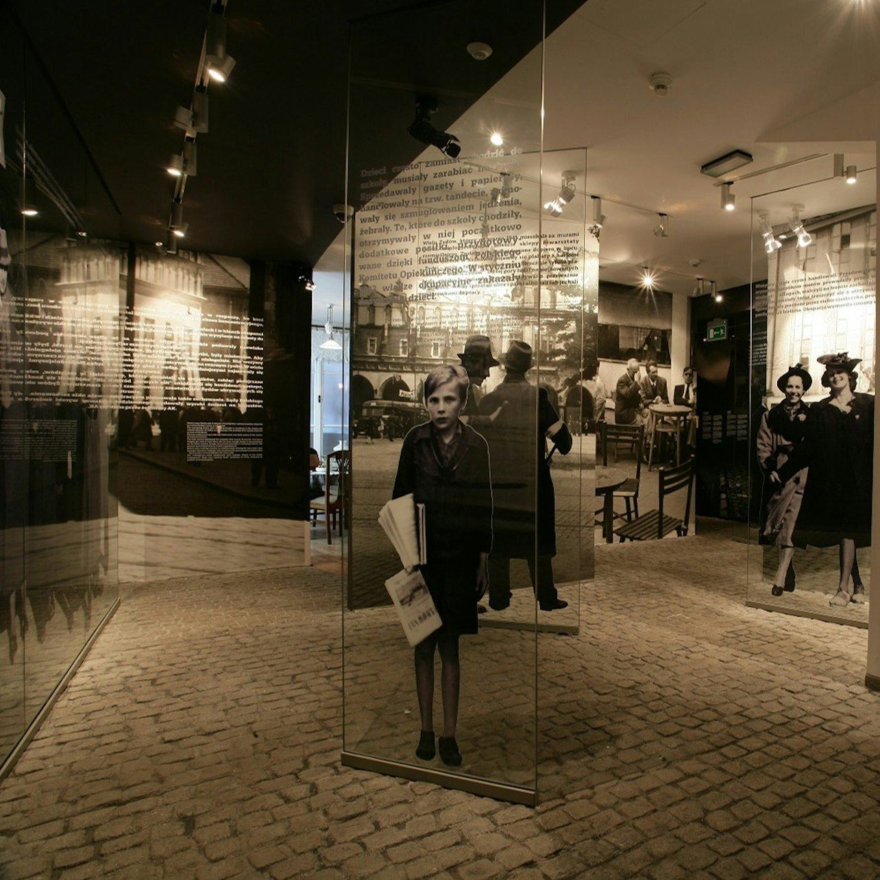 Fabbrica di Schindler: biglietto salta fila + visita guidata pomeridiana