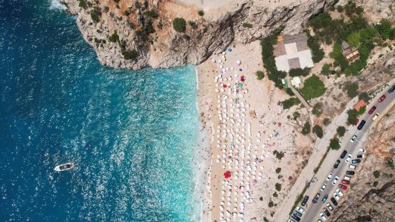 ทัวร์แบบกรุ๊ปรวมตุรกี - อันตัลยา - เฟทิเย ถนน D400 เหมารถข้ามเมือง จองได้แม้คนเดียว