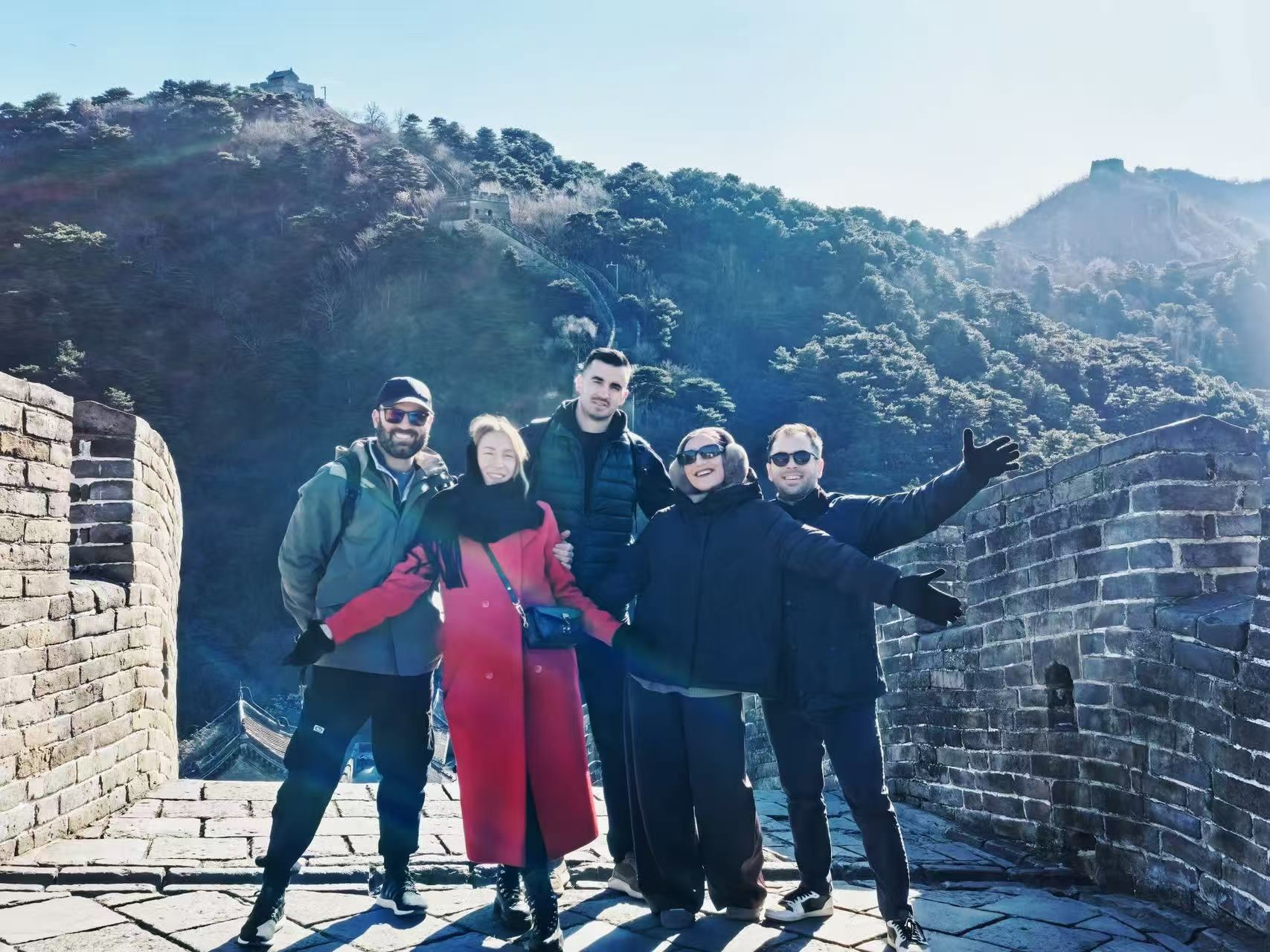 Tour giornaliero alla Grande Muraglia di Mutianyu in autobus - Partenza giornaliera alle 7/8/9/10 AM + biglietto d'ingresso