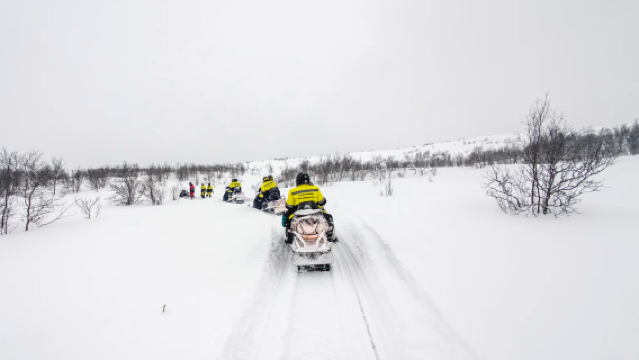 Россия, Мурманск · Катание на снегоходах · Трансфер из города