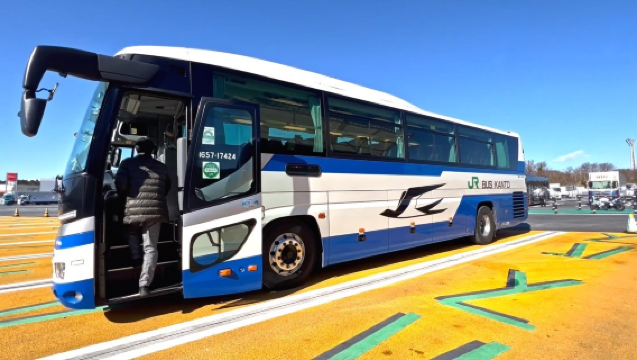 Billete de autobús exprés de la estación de Shinjuku a la estación de Tokio y al outlet de Shizuoka Gotemba