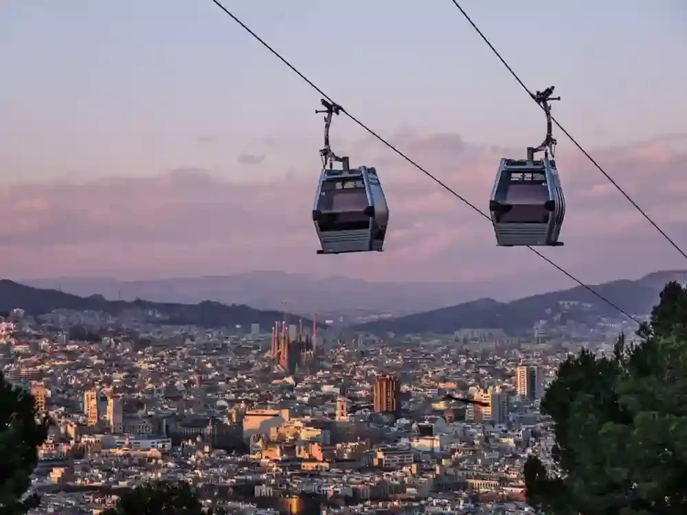 スペイン・バルセロナ モンジュイック山～往復ケーブルカー乗車券