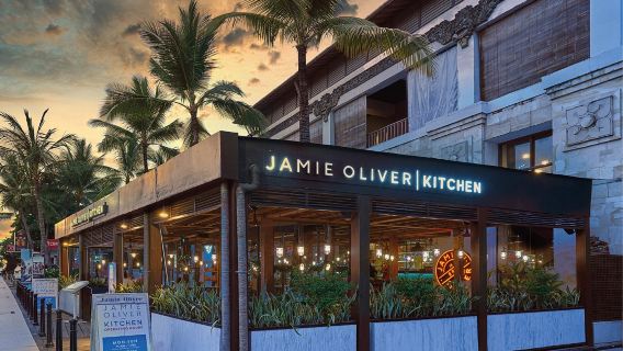 Pengalaman Makan Dapur Jamie Oliver di Kuta Bali