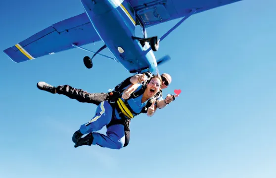 悉尼卧龍崗紐卡斯爾海景高空跳傘【15000英尺高空跳傘+全套安全裝備+專業教練】