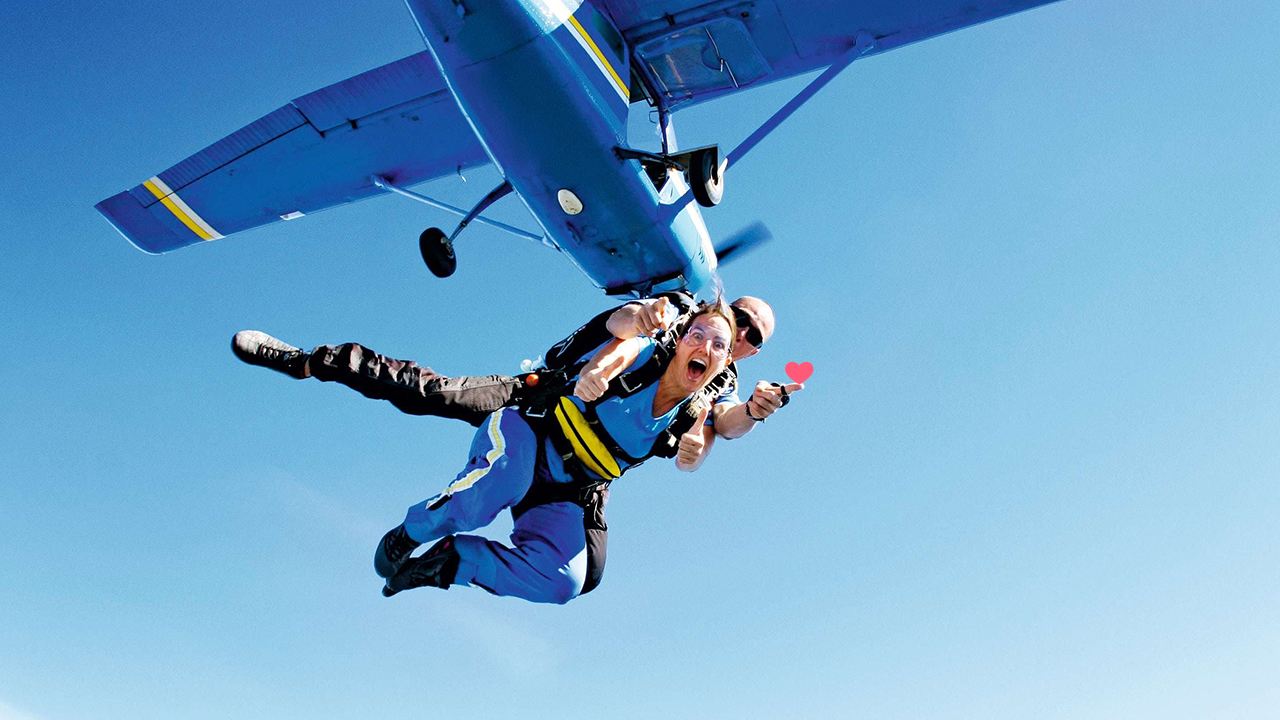 シドニー・ウロンゴン・ニューカッスル 海景スカイダイビング【15,000フィート高空スカイダイビング+安全装備一式+プロインストラクター】