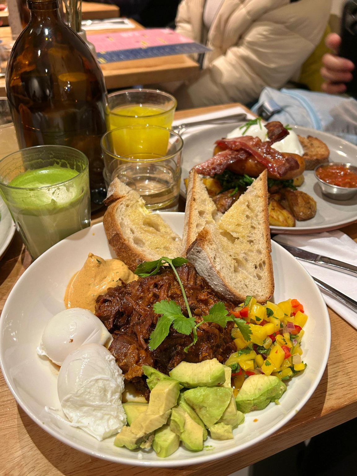 servizio di prenotazione per il ristorante popolare Bakers & Roasters ad Amsterdam, Paesi Bassi