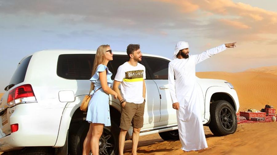 【杜拜沙漠營地體驗沖沙】紅沙沖沙/接送/日落/騎駱駝/阿拉伯自助晚餐/手繪/表演-普通/VIP/夏日冷氣區可選