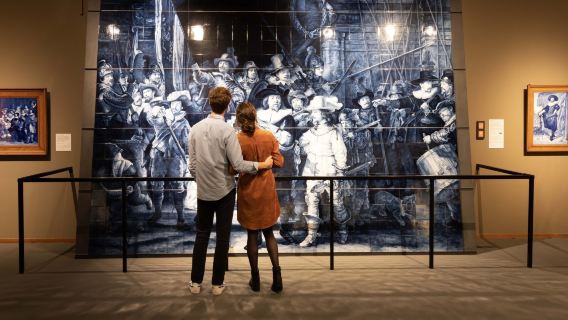 Private full-day tour of Delft and Gouda