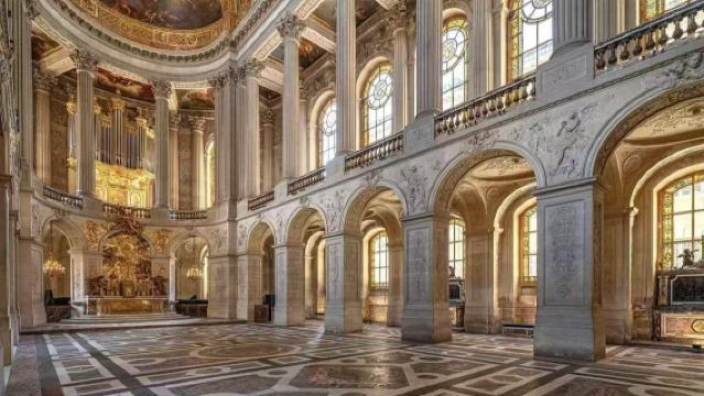 One-Day Art Exploration Tour in France: Paris - Palace of Versailles - Fondation Monet in Giverny - Van Gogh Village