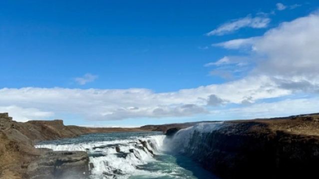 Iceland Reykjavik round-trip South Coast Waterfalls - Vik Town Reynisfjara Beach - Private Charter - Premium Selection