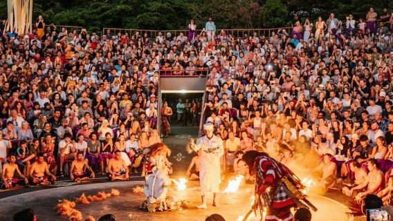 Uluwatu-Tempel und Kecak-Tanz-Sonnenuntergangstour