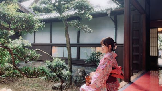 Kyushu Oita Usuki Historical Pilgrimage and Gourmet Culture Experience Day Tour from Fukuoka